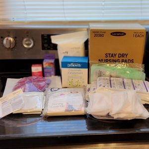 Breastfeeding/nursing lot